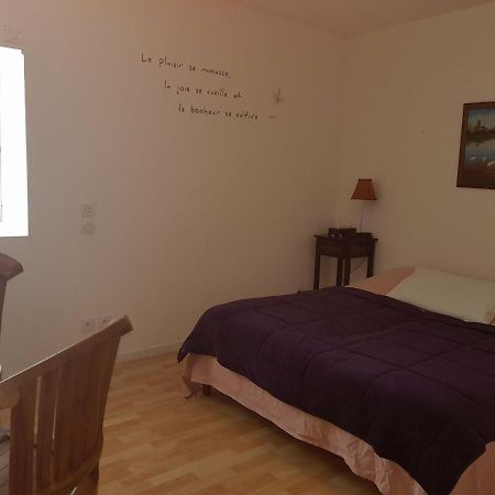 Bed and Breakfast Chez Val Et Fred 85 Les Essarts  Exterior foto