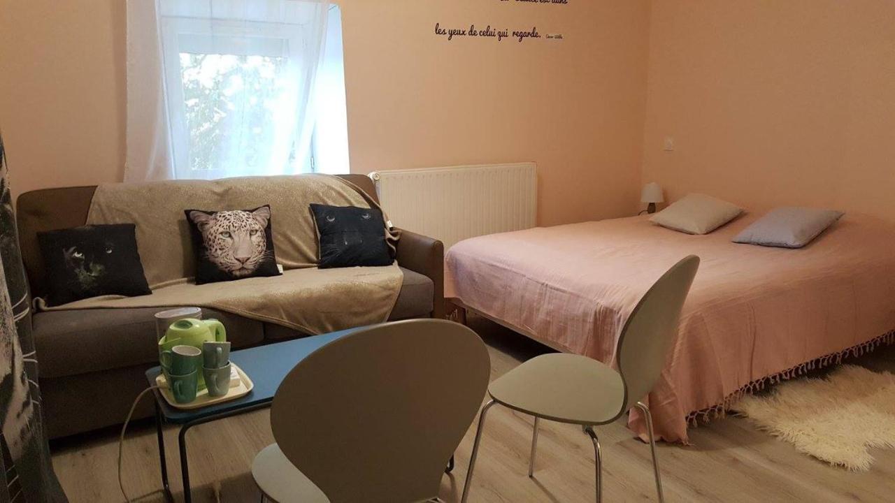 Bed and Breakfast Chez Val Et Fred 85 Les Essarts  Exterior foto